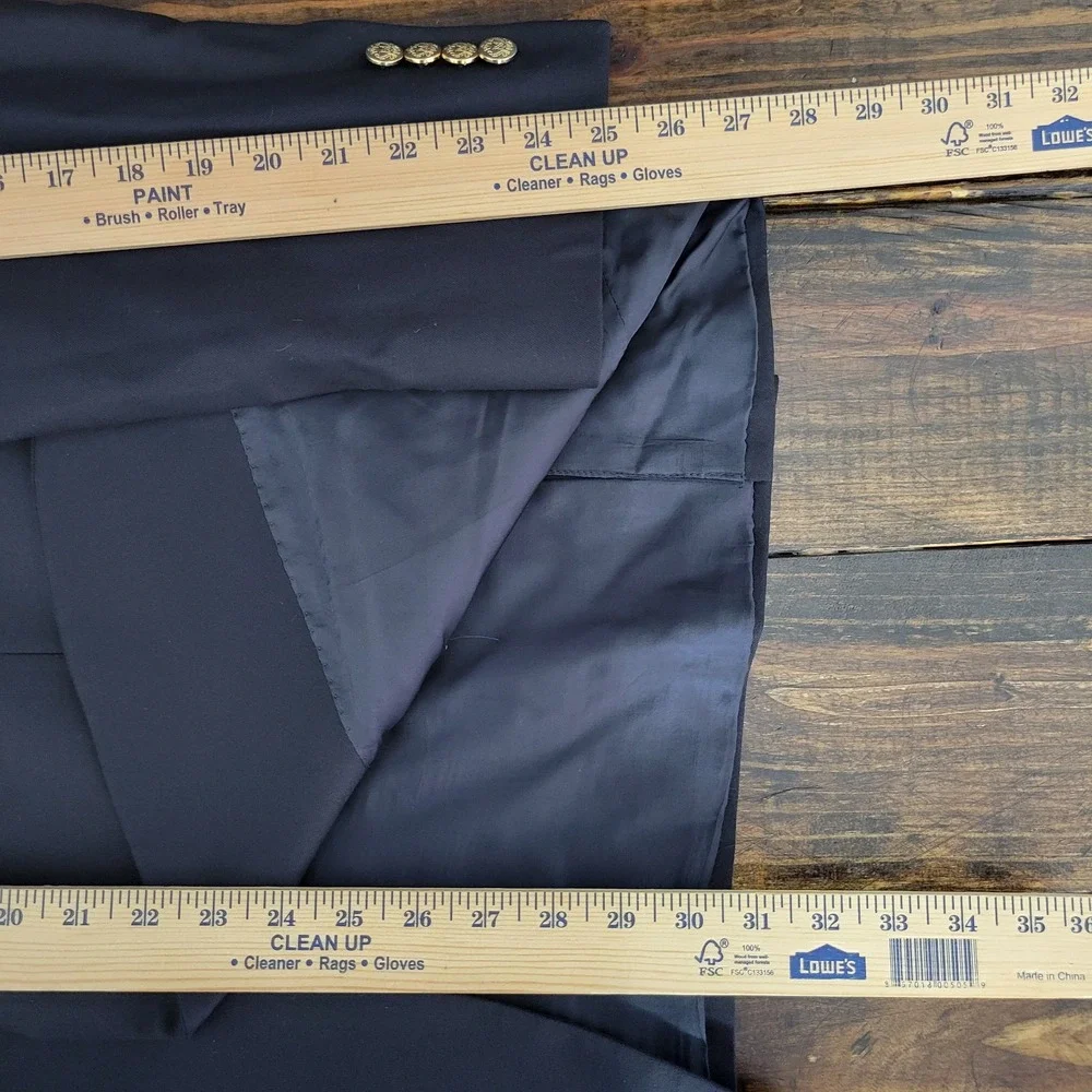 JOS A‎ BANK Signature Men's Sport Coat Blazer Two Button Navy Wool Size 43R